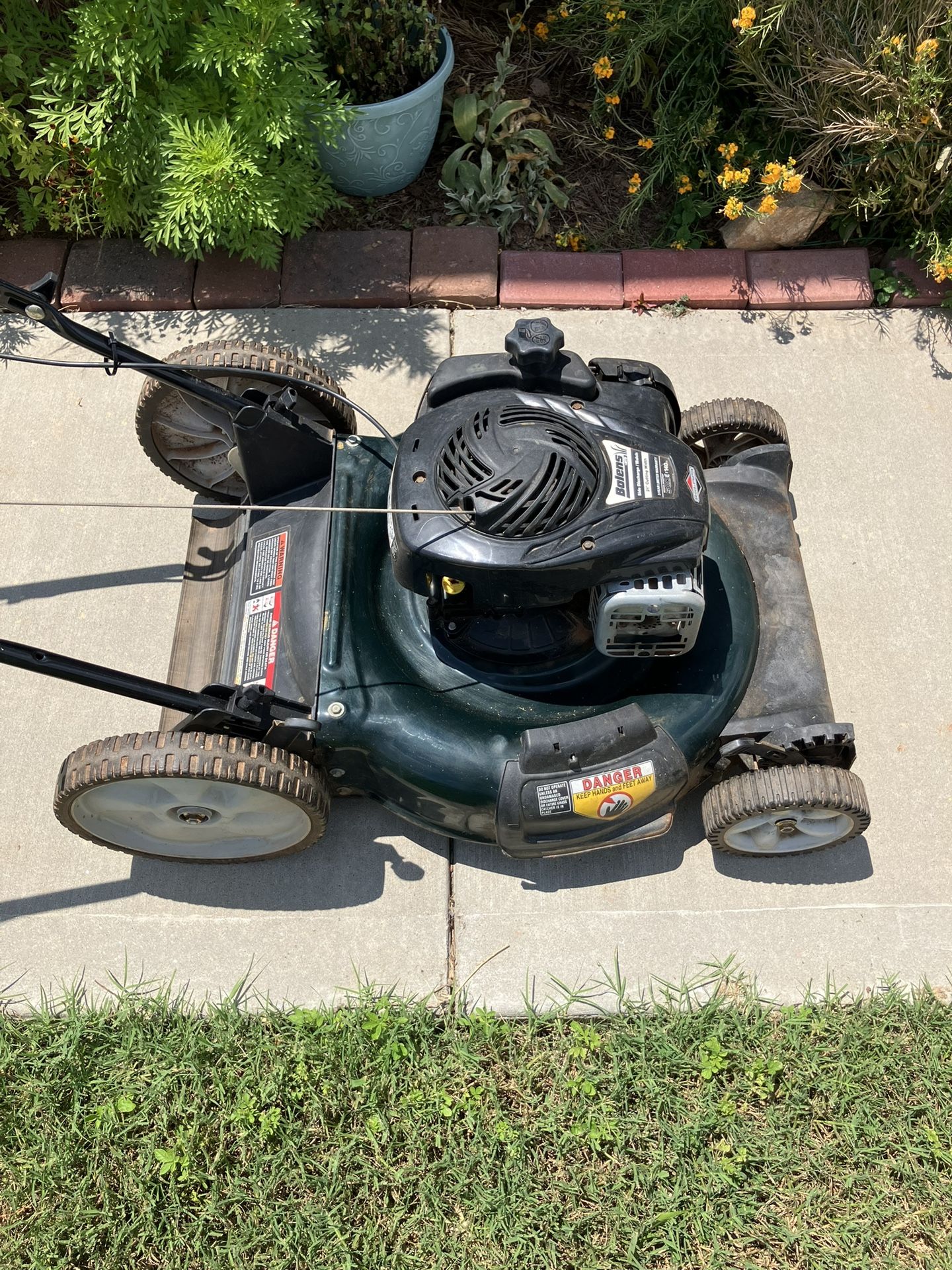 Big Rear Wheel Bolens Push Lawn Mower Runs & Cuts Perfect, I Even Accept Trade-Ins!