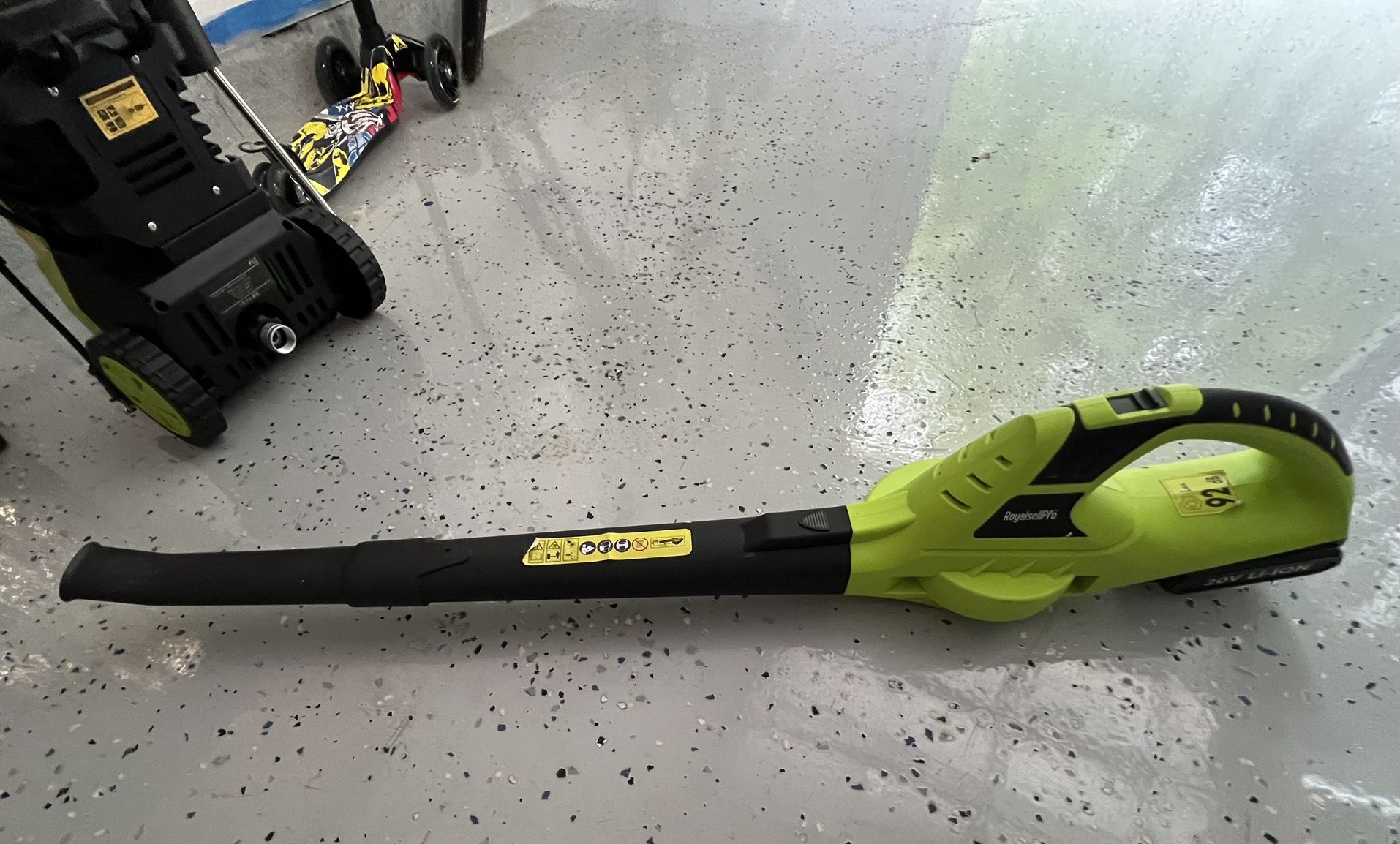 Electric Leaf Blower for Lawn Care