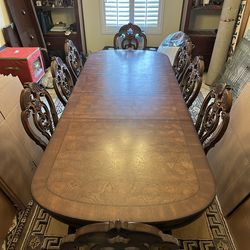 8 person dining table & hutch