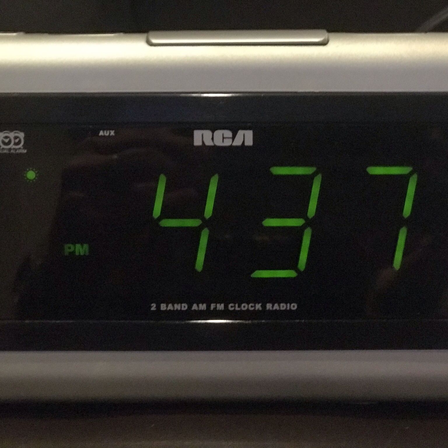 Rca Rp5435c Rca Clock Radio Silver