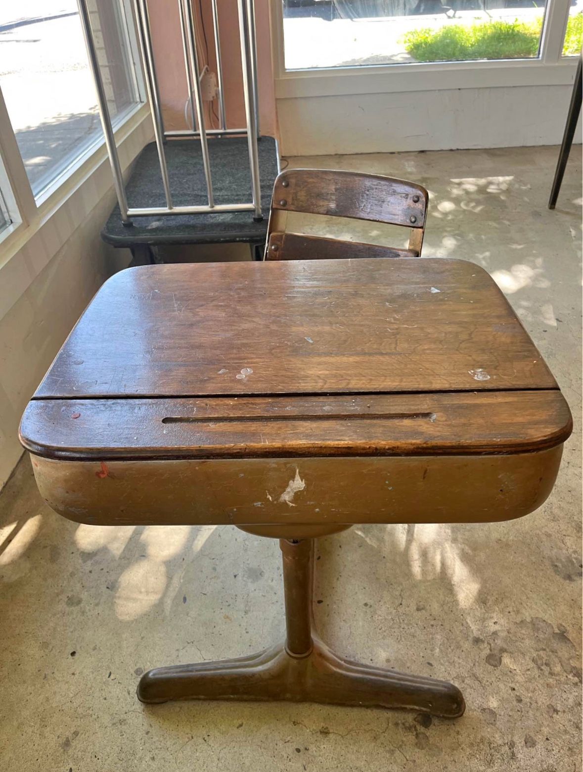 1960 Old School Childs Desk