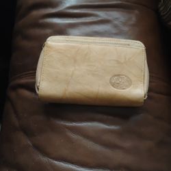 Buxton  Purse 