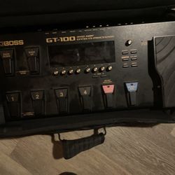 BOSS GT-100 COSM Amp Effects Processor,