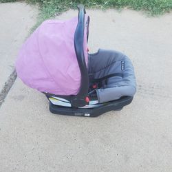 Graco Carseat AND Base