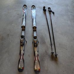 Comanche Pro Skies with bindings and poles