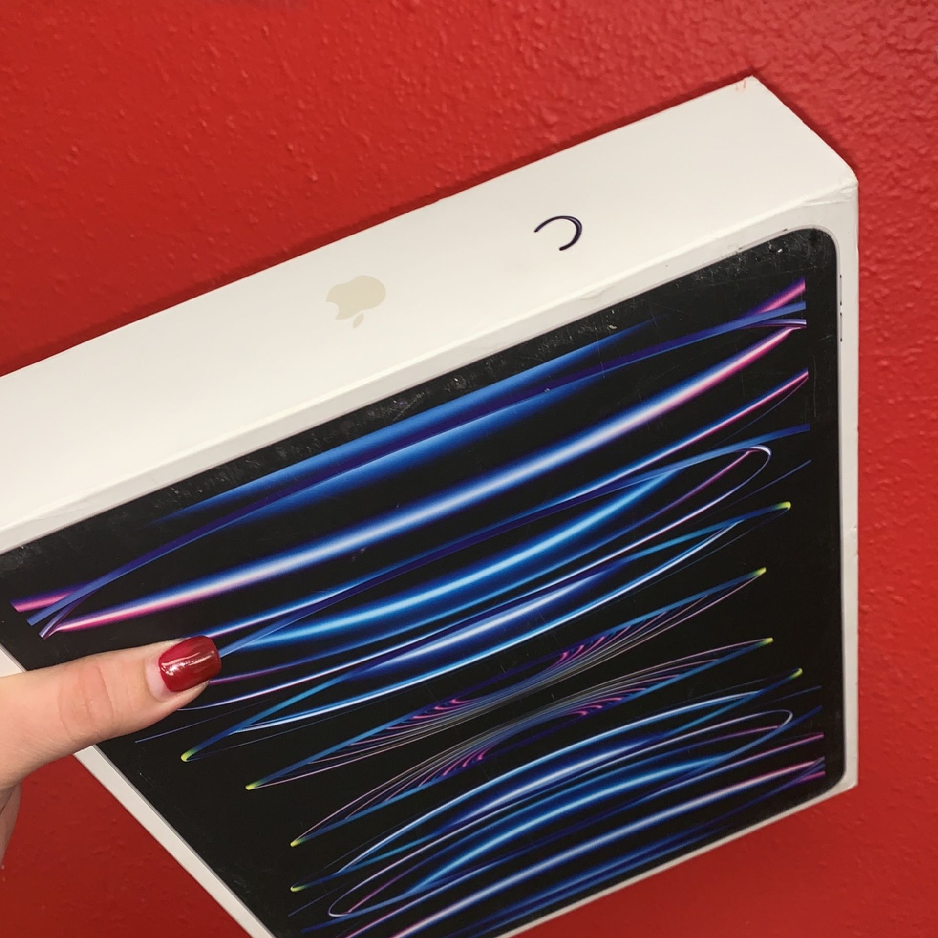 iPad Pro 12.9 Inch 6th Gen Wi Fi And LTE