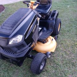 42 inch Craftsman Lawn Tractor Pro Series