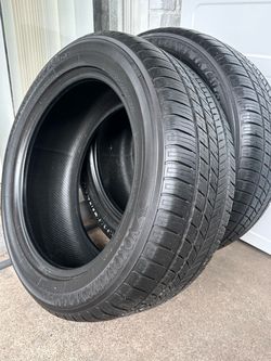 235/55/R18, $130 el par con bajas millas