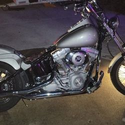 Harley davidson limited avenue Wide glide softtail 