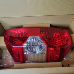TYC Left Tail Light Assembly Compatible with 2014-2021 Toyota