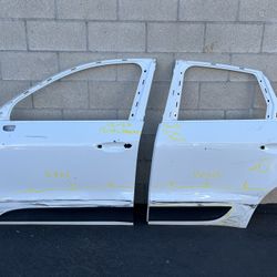 2015-2020 Porsche Macan Left driver side doors front & rear Oem