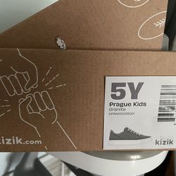 Brand New Kids Kizik Sneakers 