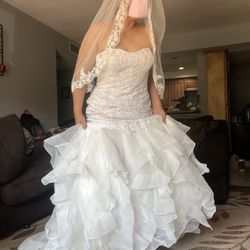 Beautiful Wedding Dress !! 💕