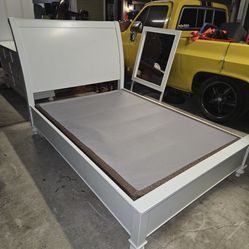 White Queen Bed frame & Two Nightstands 