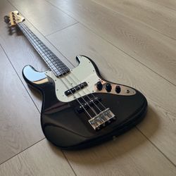 1989 Fender Japan JB62 Reissue Jazz Bass Black.