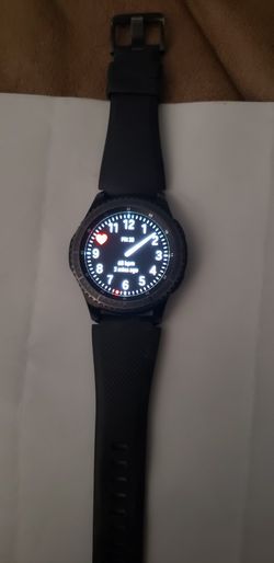 SAMSUNG GEAR 3 FRONTIER WIth Origina Charger