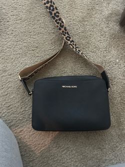 Michael Kors crossbody
