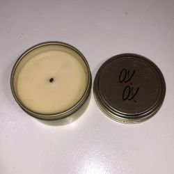 Warm Vanilla Scented Candle