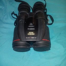 Canon Binoculars 10x42 6.5 In Image Stabilizer