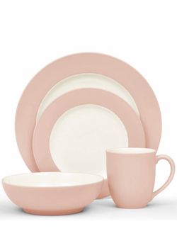 Noritake Colorwave Pink 4-Piece Rim Place Setting, Service for 1