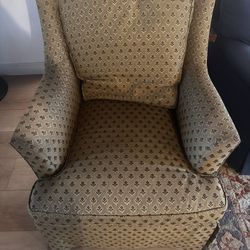 Free - Sofa