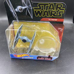 Hot Wheels Star Wars Starships TIE FIGHTER w/ Flight Stand Disney Mattel *NEW*