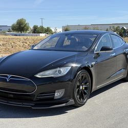 2016 TESLA MODEL S 90D