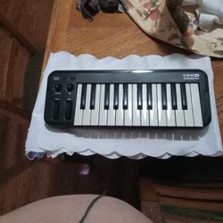 Line 6  Mobile Key25