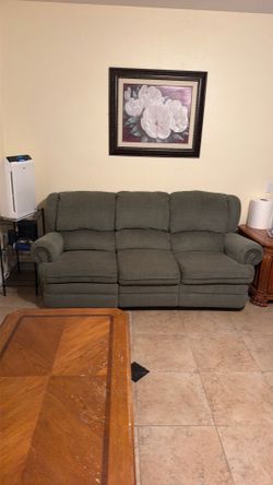 LazyBoy Family Room Couch set