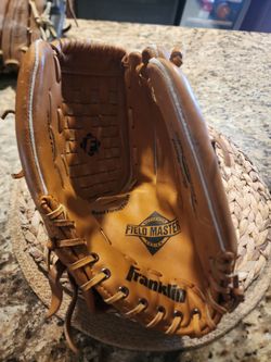 Franklin Fieldmaster 14-inch Softball Glove