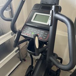 Sole Fitness Elliptical