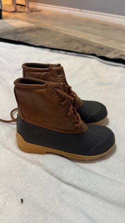 Boys Sperry boots size 13