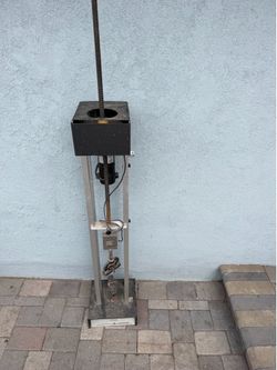 Comten Industries material testing machine