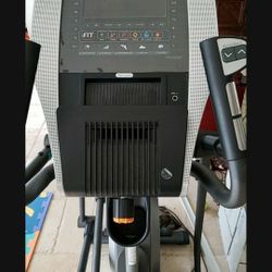Epic A30e Elliptical Machine