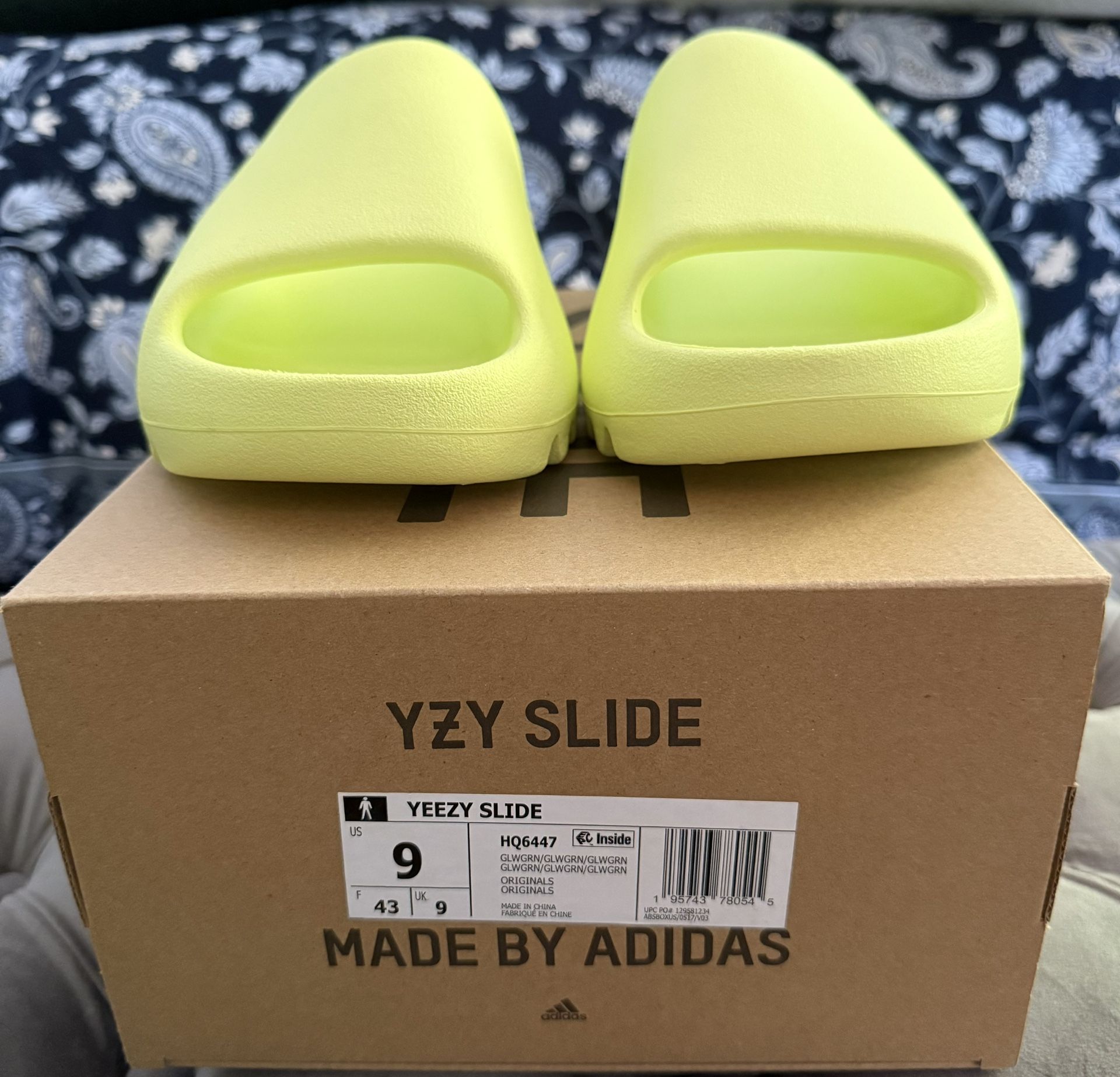 Yeezy Slide