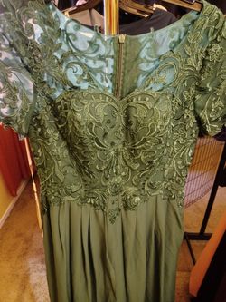 New Green Size 8 Elegant Dress