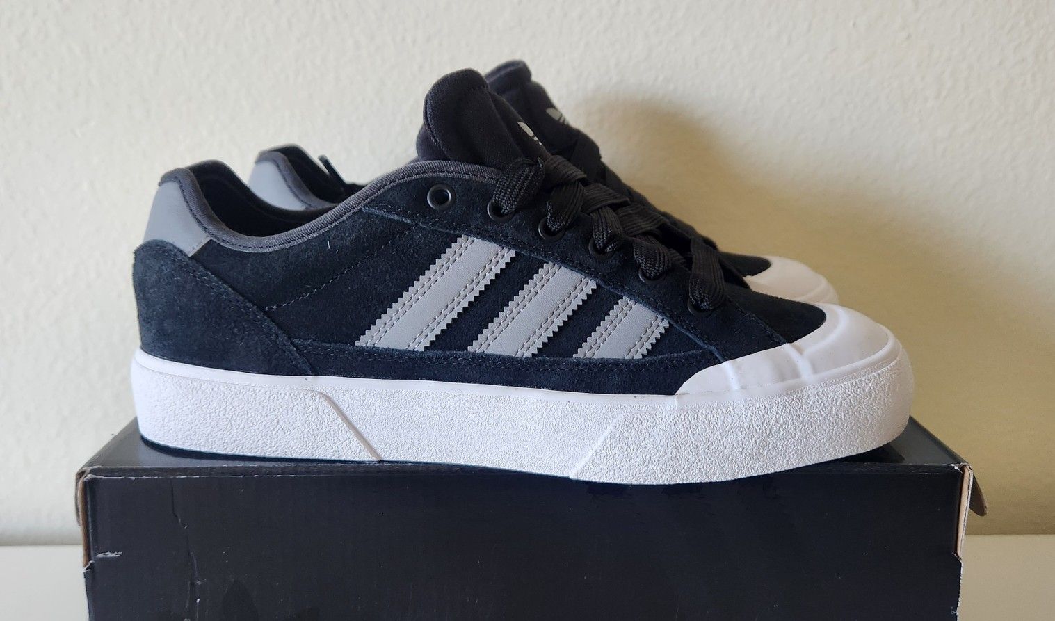 ADIDAS Court Tns Premiere RT.