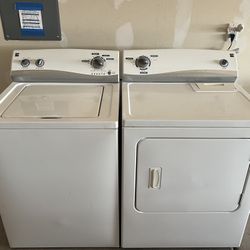 Kenmore Washer and Dryer (delivery available)