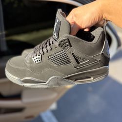 Jordan 4 Size 10 Men’s 