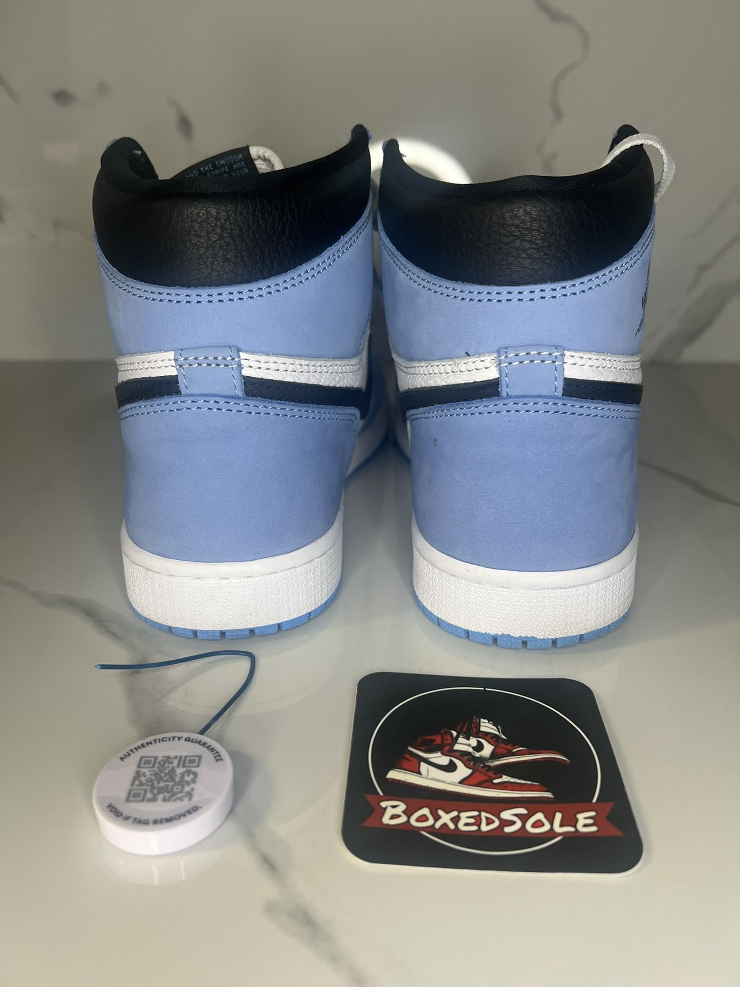 Jordan High University Blue Size 10M (Very Lightly Worn)