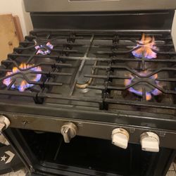 Used Stove Excellent Condition 