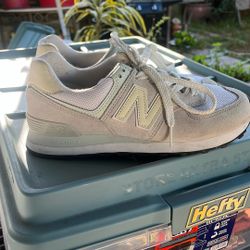 New Balance 574