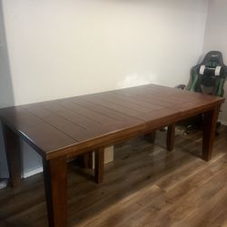 Solid Table