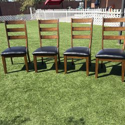 4  chairs