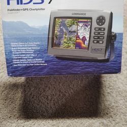 Lowrance HDS 7 Insight Fish Finder