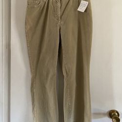 83  Ladies Beige Style And Co Cordoroy Jeans Size 10P. $4.00