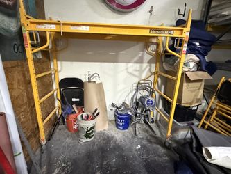 Baker Scaffold with platform and included trap door