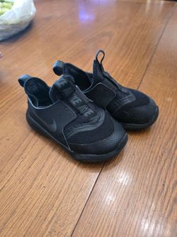 Nike kids shoes size 7