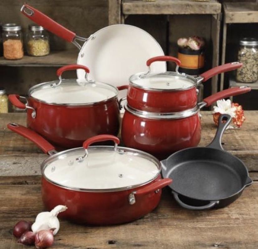 The Pioneer Woman 10-Piece Classic Belly Mint Cookware Set With Cast Iron  Skillet for Sale in Sacramento, CA - OfferUp