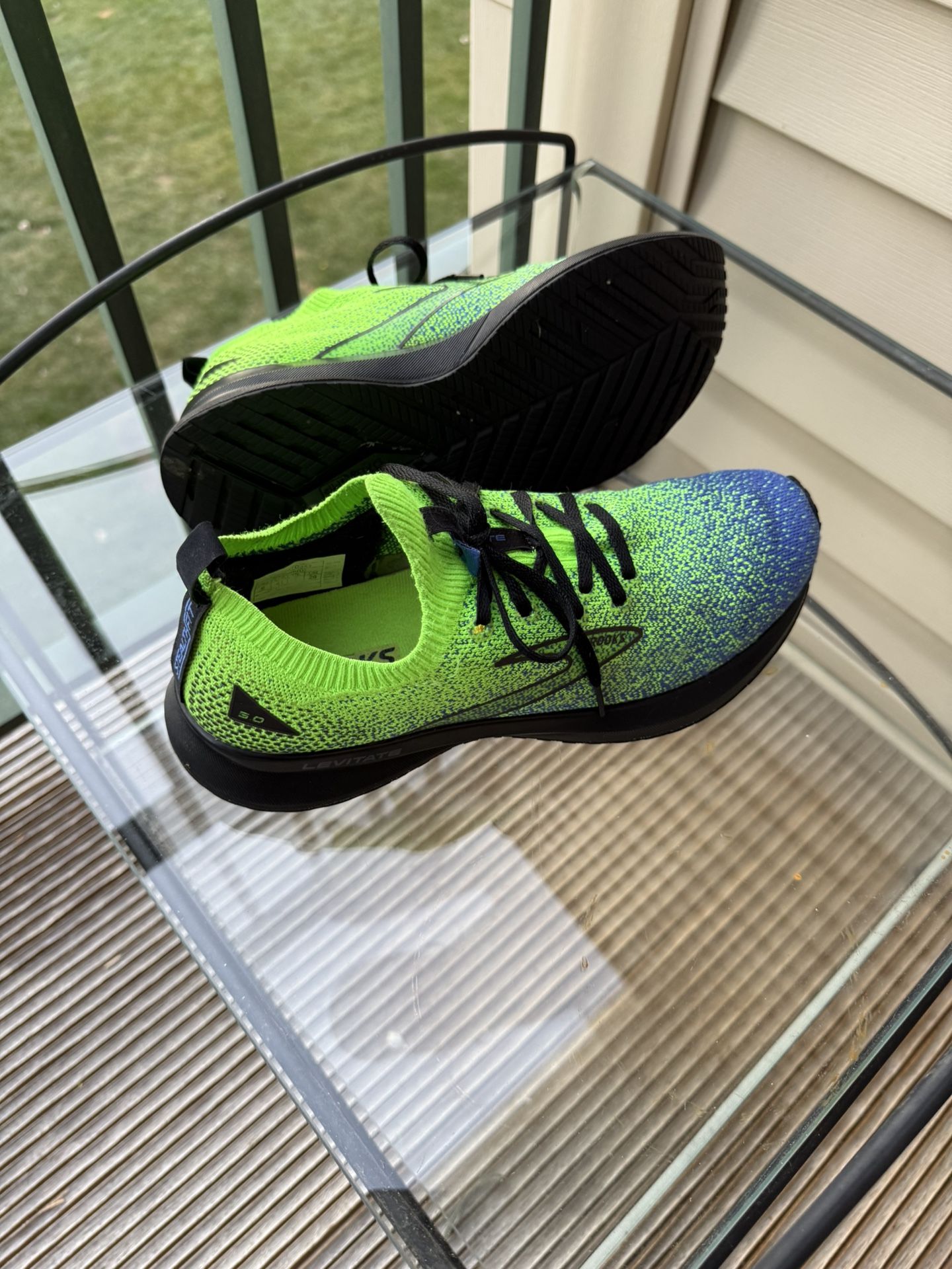 Men’s Brooks Levitate StealthFit 5 Running Shoes – Size 8 (EU 41)